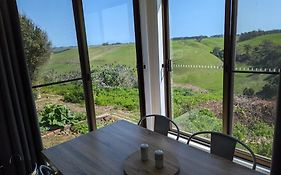 Cobden Crest Cottages